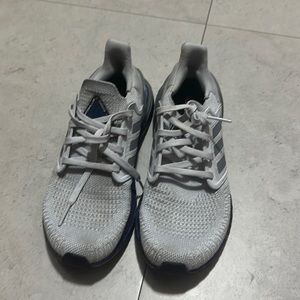 Women Adidas ultra boost